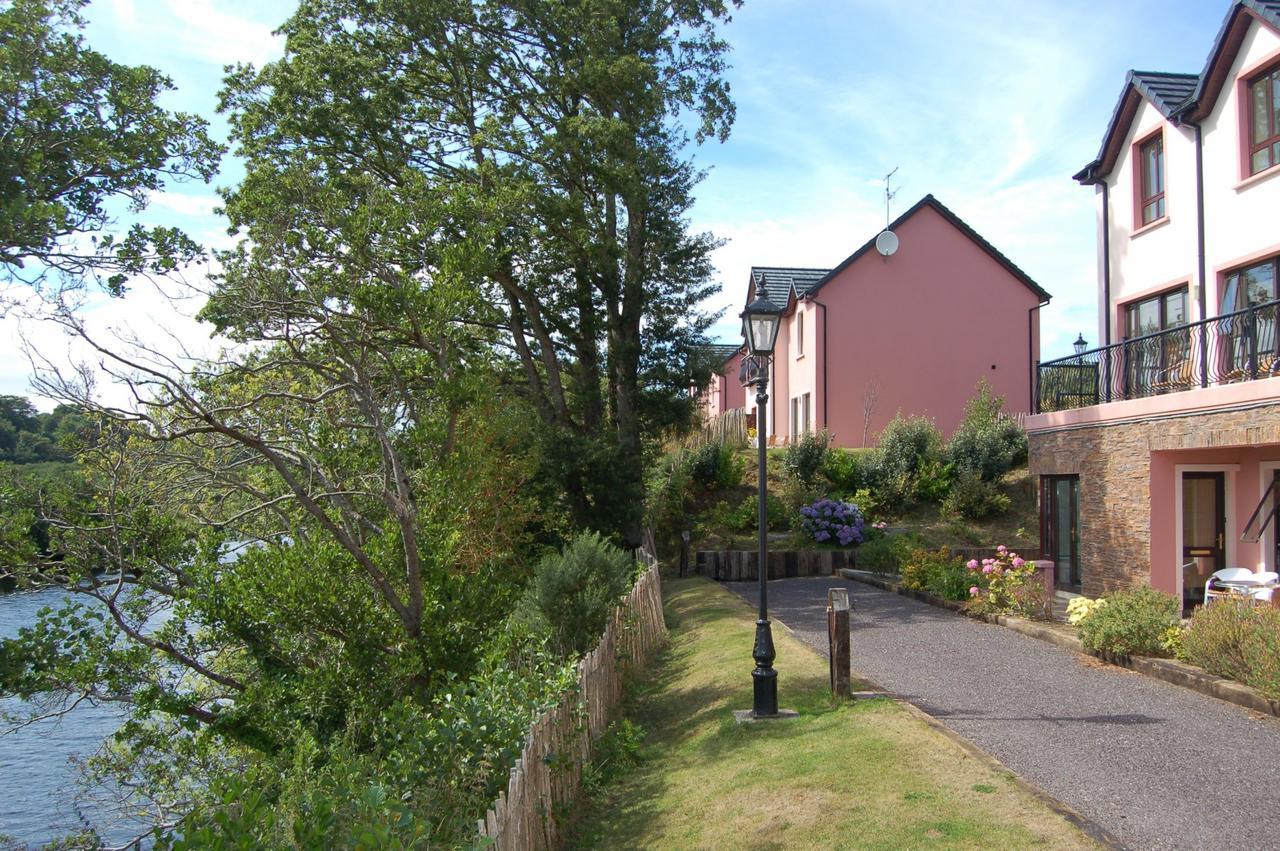 Grove Lodge Holiday Homes 2 Bed By Trident Holiday Homes キローグリン エクステリア 写真
