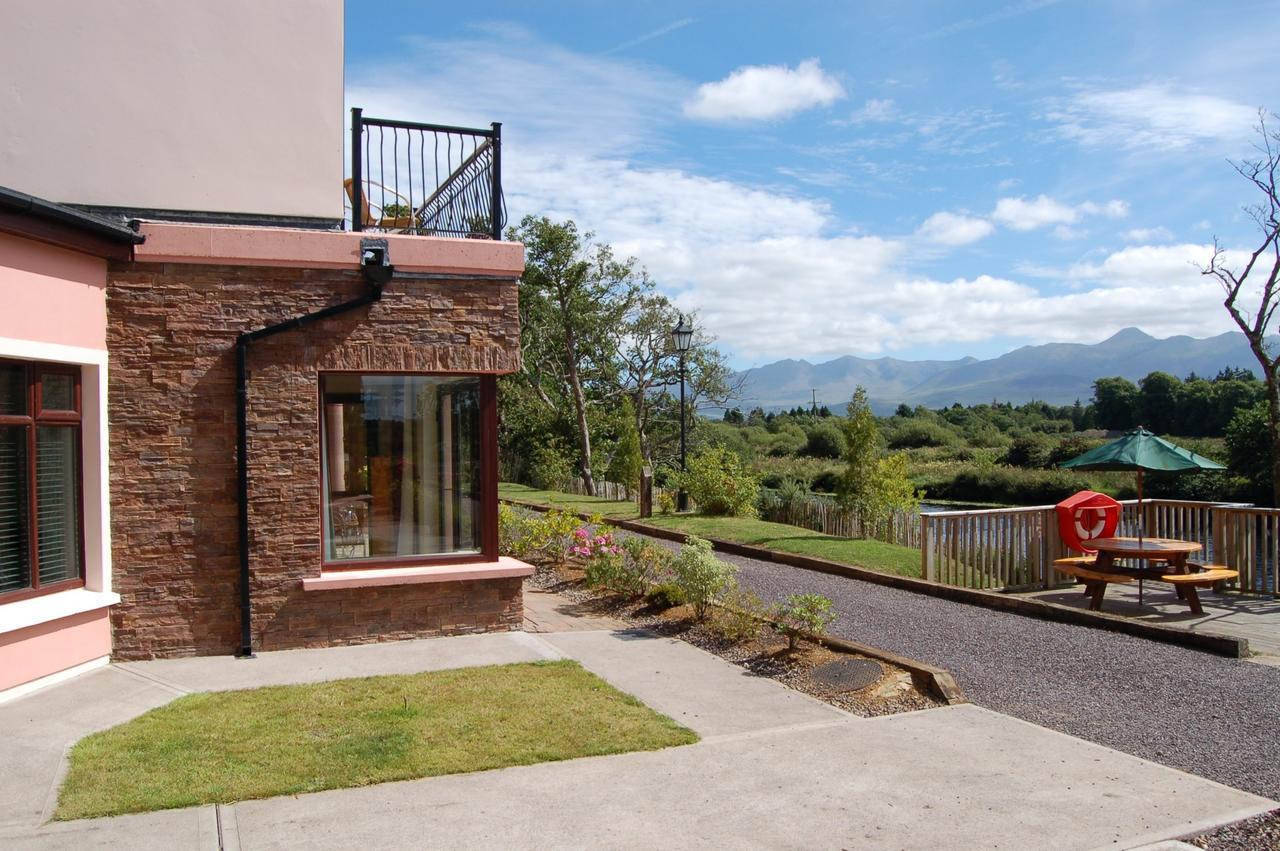 Grove Lodge Holiday Homes 2 Bed By Trident Holiday Homes キローグリン エクステリア 写真